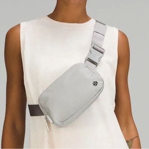 NEW Lululemon Everywhere Belt Bag Silver Drop "Gray" Extended Strap